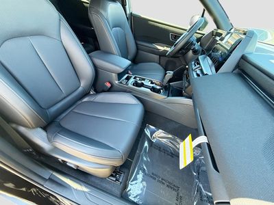 2026 Subaru Outback — photo 15 view