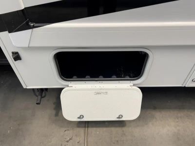 2026 Thor Motor Coach CHATEAU - Photo 27