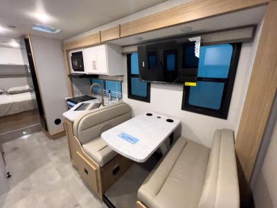 2026 Thor Motor Coach CHATEAU - Photo 7