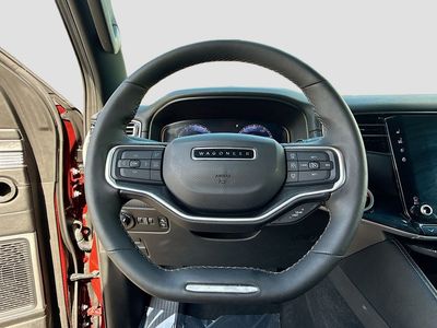 2024 Jeep Wagoneer — photo 40 view
