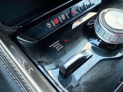 2024 Jeep Wagoneer — photo 30 view