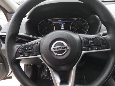 2020 Nissan Altima - Photo 12