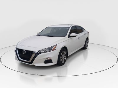 2020 Nissan Altima - Photo 3