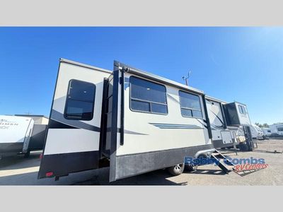 2020 CrossRoads RV Cameo — photo 17 view