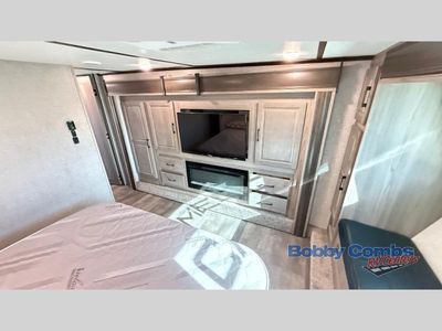 2020 CrossRoads RV Cameo — photo 14 view