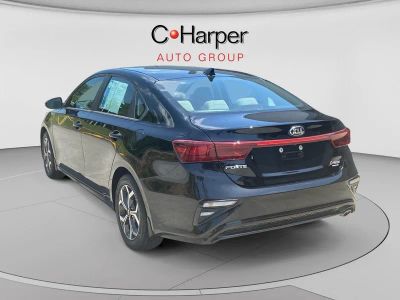 2020 Kia Forte — detail view