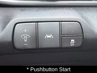 2023 Hyundai Elantra SEL - Photo 24
