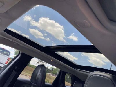 2019 Jeep Cherokee - Photo 17