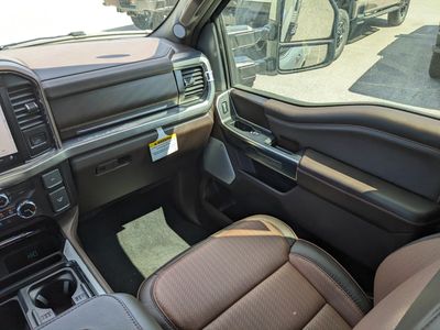 2026 Ford F-250SD — photo 16 view