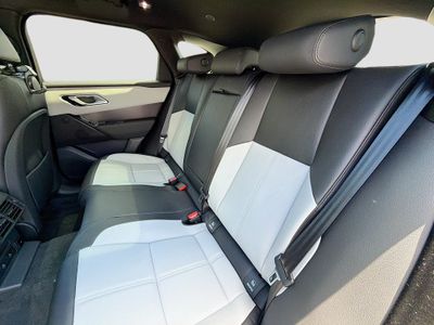 2026 Land Rover Range Rover Velar - Photo 20