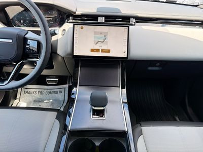 2026 Land Rover Range Rover Velar - Photo 18