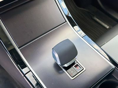 2026 Land Rover Range Rover Velar - Photo 28