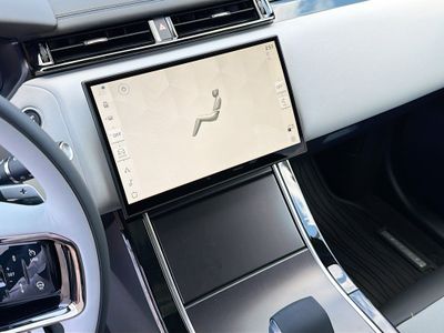 2026 Land Rover Range Rover Velar - Photo 27