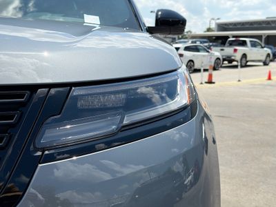 2026 Land Rover Range Rover Velar - Photo 9