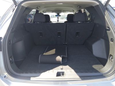 2024 Chevrolet Equinox — photo 11 view