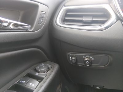 2024 Chevrolet Equinox — photo 13 view