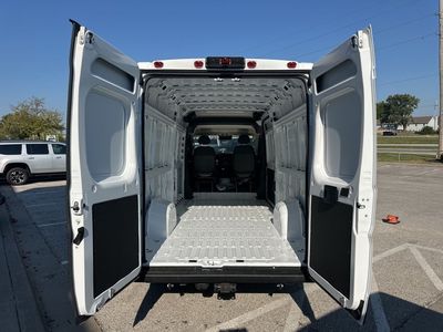 2026 RAM ProMaster 3500 - Photo 13