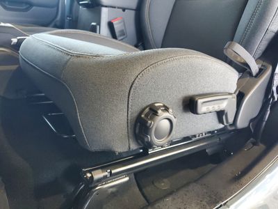 2026 Jeep Wrangler — photo 19 view