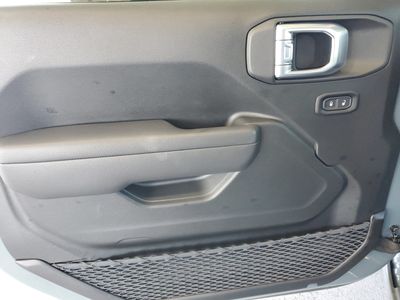 2026 Jeep Wrangler — photo 14 view