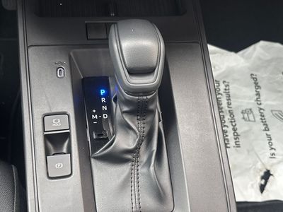 2026 Toyota Corolla Cross — photo 13 view