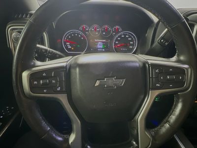 2020 Chevrolet Silverado 1500 — photo 15 view