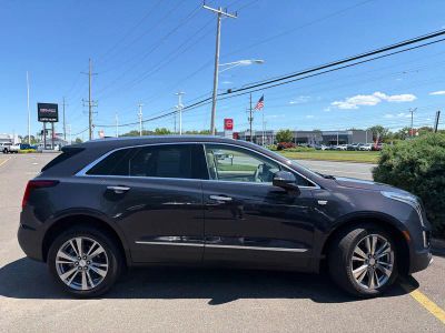 2025 Cadillac XT5 — interior view