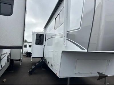 2026 Alliance RV Avenue — detail view