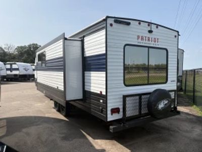 2025 Forest River Cherokee Grey Wolf - Photo 2