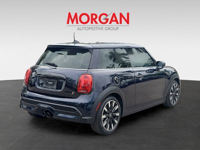 2023 MINI Hardtop 2 Door — interior view
