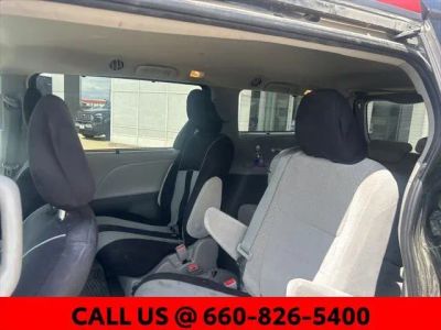 2020 Toyota Sienna - Photo 24