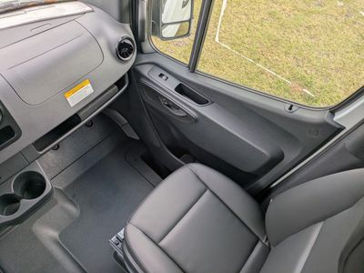 2025 Mercedes-Benz Sprinter 2500 - Photo 19