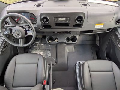 2025 Mercedes-Benz Sprinter 2500 - Photo 2