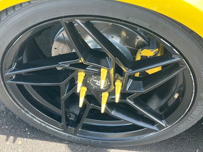 2017 Chevrolet Camaro - Photo 21