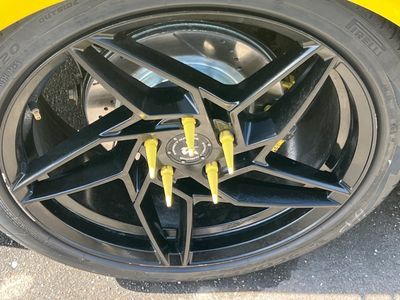 2017 Chevrolet Camaro - Photo 14