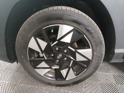 2025 Hyundai Kona - Photo 10