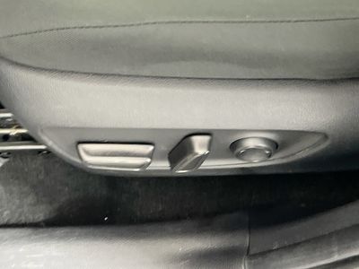 2021 Toyota RAV4 - Photo 14