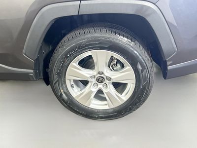 2021 Toyota RAV4 - Photo 23