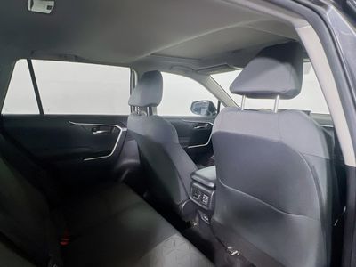 2021 Toyota RAV4 - Photo 21