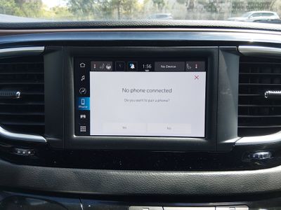 2023 Chrysler Voyager - Photo 20