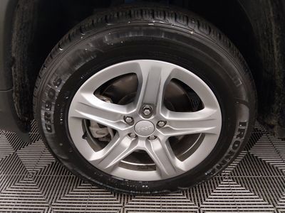2024 Jeep Compass — photo 10 view