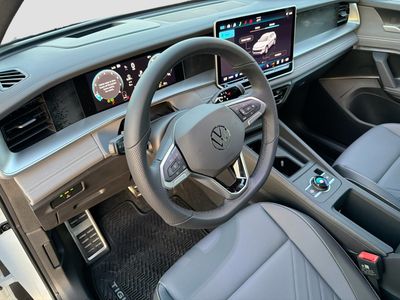 2026 Volkswagen Tiguan — photo 25 view