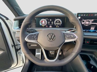 2026 Volkswagen Tiguan — photo 39 view