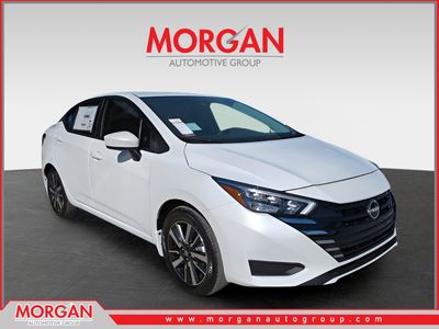 2025 Nissan Versa 1.6 SV in White — front three-quarter view