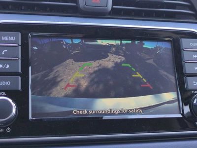 2025 Nissan Versa — photo 18 view
