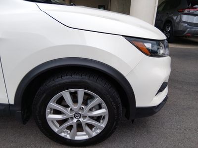 2022 Nissan Rogue Sport — photo 10 view