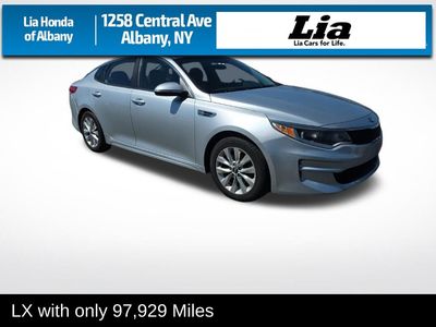 2017 Kia Optima LX - Photo 2