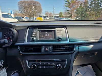 2017 Kia Optima LX - Photo 20