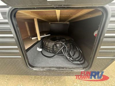 2026 Forest River RV Cherokee Grey Wolf - Photo 7