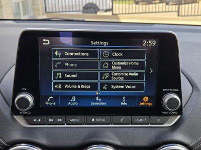 2024 Nissan Sentra — photo 11 view