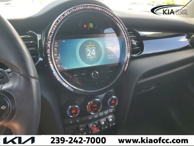 2024 MINI Convertible - Photo 22